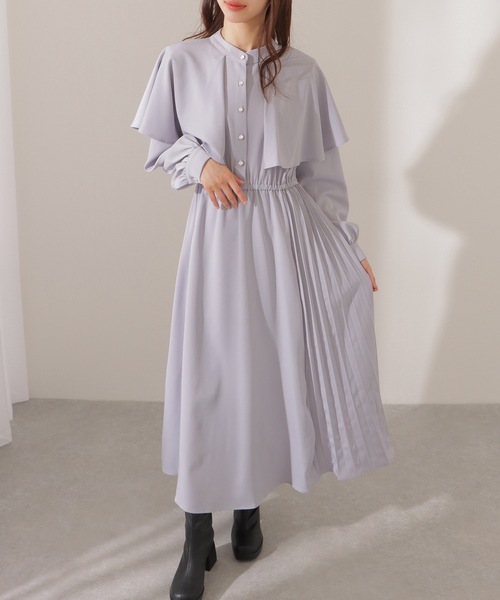 Lace Ladies(レースレディース)の「ケープカラー サイド プリーツ マキシ ワンピース(ワンピース・レディース・ブラック/アイボリー/ブルーグレー・FREE/S)」の22枚目の写真