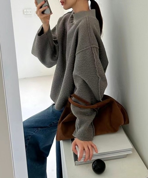 LYEON(リヨン)の「ブークレスタンドリブプルオーバー/アウトシームハイネックトップス/クロップドオーバートレーナー(その他トップス・レディース・アイボリー/ブルー/グレー・FREE)」の8枚目の写真