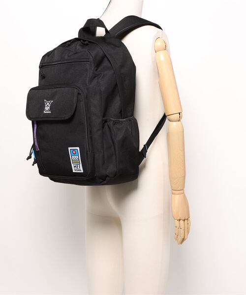 新品タグ付きメイオーシャン　クロミリュック20lポケット沢山中にクロミ一杯可愛い 新品タグ付きメイオーシャン クロミリュック20lポケット沢山中に