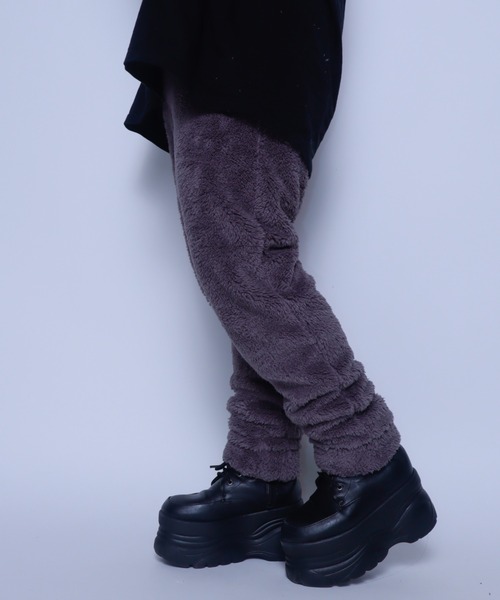 Bling Leads（ブリングリーズ）の「Z)【BLINGLEADS】320414【セットアップ】ソフトシャギーフリース スリムジョガーパンツ（その他パンツ・メンズ・ベージュ/ネイビー/ブラック/チャコールグレー・MEDIUM/LARGE）」の2枚目の写真