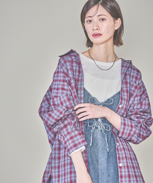 LAKOLE（ラコレ）の「チェックシャツ長袖 / 292189（シャツ/ブラウス・レディース・ブラック/ベージュ/ブルー/ブラウン・FREE）」の4枚目の写真