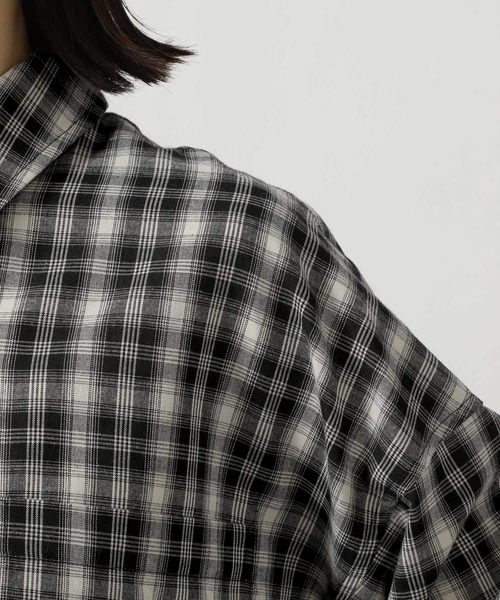 LAKOLE（ラコレ）の「チェックシャツ長袖 / 292189（シャツ/ブラウス・レディース・ブラック/ベージュ/ブルー/ブラウン・FREE）」の19枚目の写真