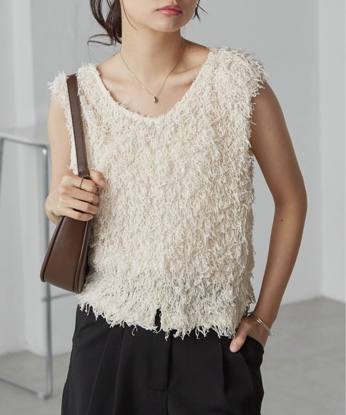 RANAN（ラナン）の「前後2WAYフリンジショートベスト（ベスト・レディース・アイボリー/ブラック/グレー・LL/L/M）」の4枚目の写真