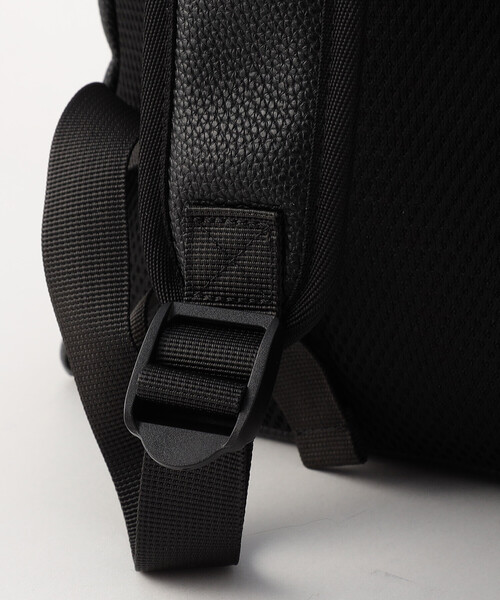 COMME CA ISM（コムサイズム）の「【PC対応】バックパック（バックパック/リュック・メンズ・ブラック/チャコール・FREE）」の8枚目の写真