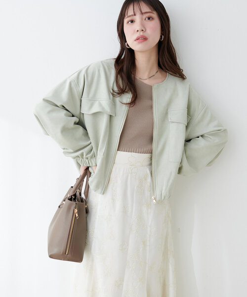 natural couture（ナチュラルクチュール）の「ポンチスウェードノーカラーブルゾン（ブルゾン・レディース・アイボリー/ミント/チャコールグレー・FREE）」の5枚目の写真