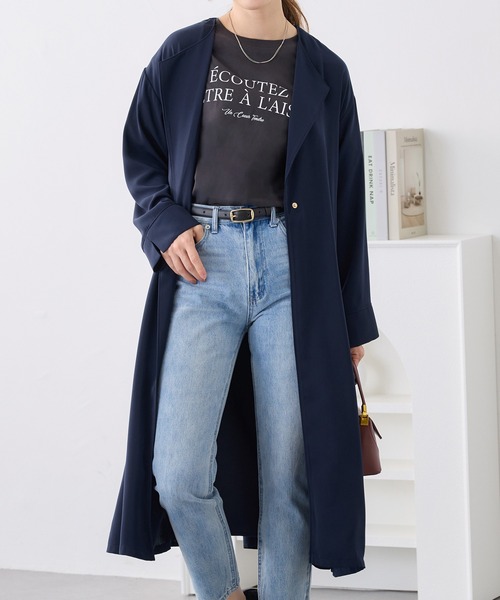 alotta(アロッタ)の「バック切替デザインきれいめトレンチコート(ダウンジャケット/コート・レディース・ベージュ/ネイビー・M/L/LL)」の2枚目の写真