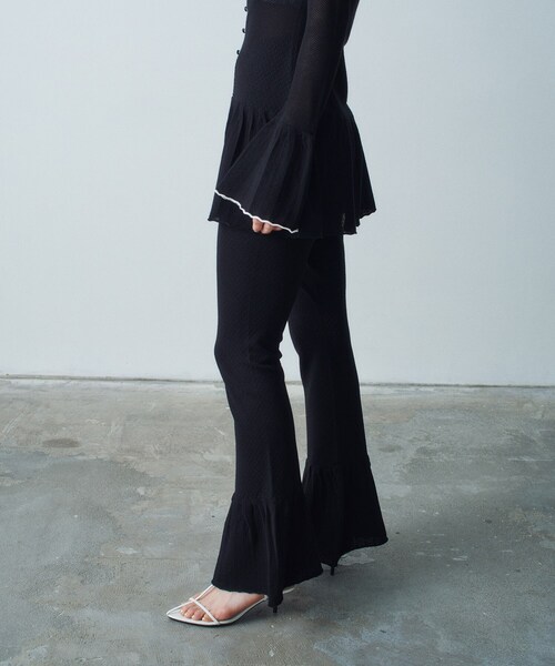 CODE A（コードエー）の「lace knit pants（その他パンツ・レディース・オフホワイト/ブラック・00）」の3枚目の写真