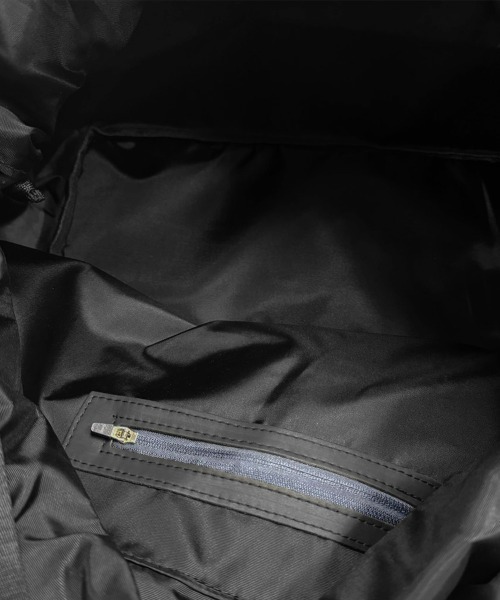 Miniministore（ミニミニストア）の「ショルダーバッグ 大容量 ナイロン鞄 黒（ショルダーバッグ・レディース・ブラック・FREE）」の5枚目の写真
