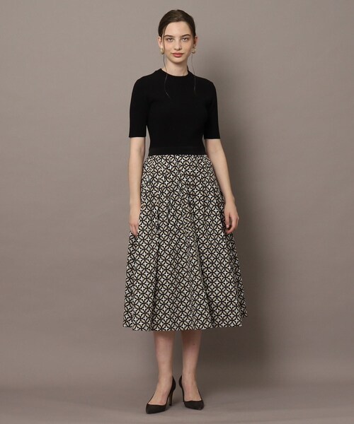 DRESSTERIOR（ドレステリア）の「【着映え/洗える】オーバーラップサークルリブニットコンビドレス（ワンピース・レディース・ベージュ系・34/36/38）」の13枚目の写真