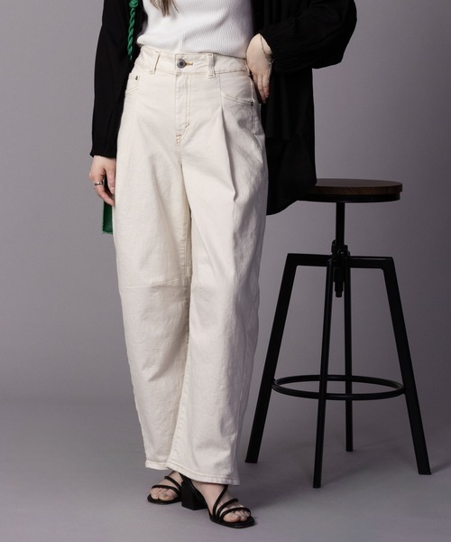 ボトムス Hana SOMETHING HANA TUCK CURVE PANTS（デニムパンツ）｜SOMETHING
