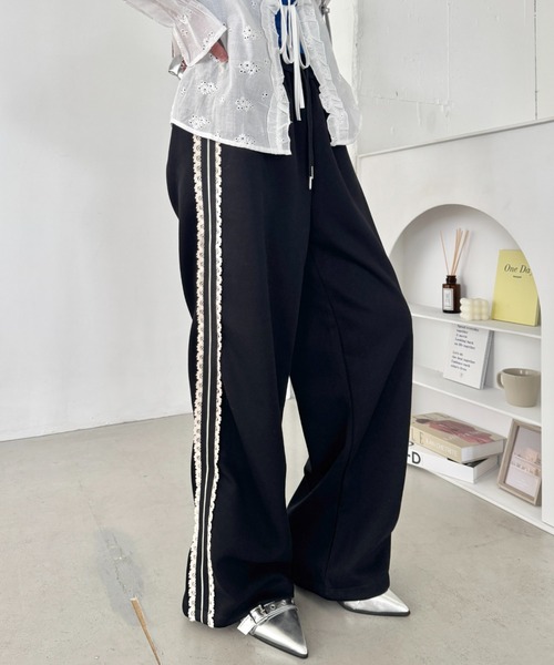 SOLLON.（ソルロン）の「プチレースサイドラインパンツ（スウェットパンツ・レディース・グレー/ネイビー/ブラック/アイボリー/ブラウン/ライトブルー/ピンク・M）」の14枚目の写真