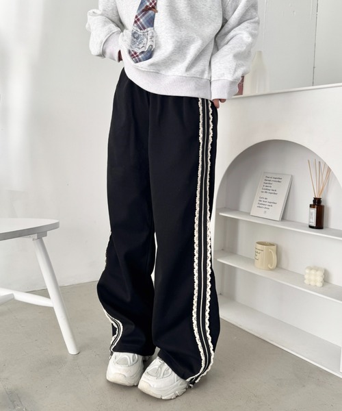 SOLLON.（ソルロン）の「プチレースサイドラインパンツ（スウェットパンツ・レディース・グレー/ネイビー/ブラック/アイボリー/ブラウン/ライトブルー/ピンク・M）」の10枚目の写真