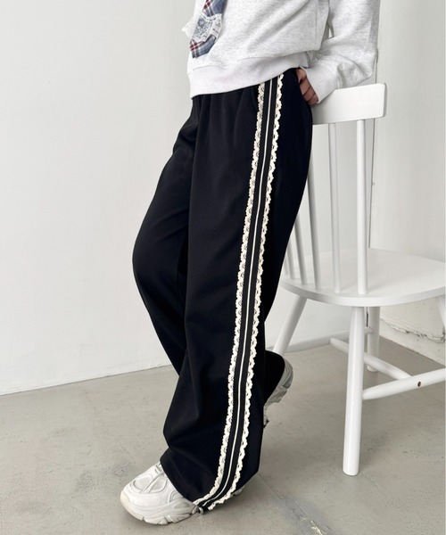 SOLLON.（ソルロン）の「プチレースサイドラインパンツ（スウェットパンツ・レディース・グレー/ネイビー/ブラック/アイボリー/ブラウン/ライトブルー/ピンク・M）」の11枚目の写真