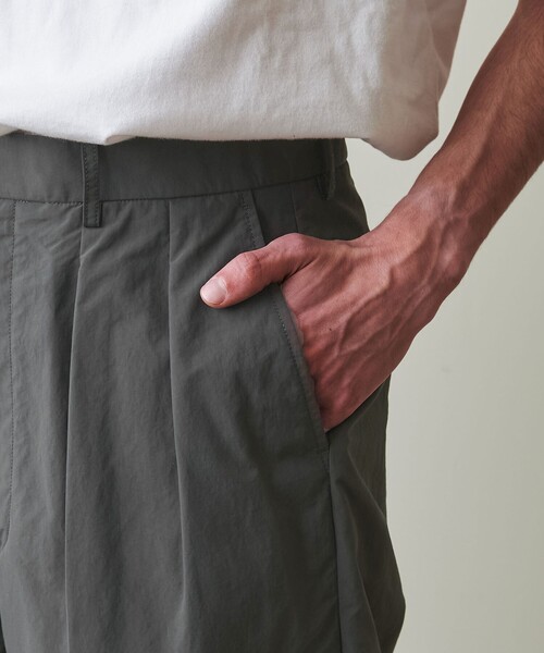 Steven Alan（スティーブンアラン）の「＜Steven Alan＞ サプレックス インツープリーツ ドレス トラウザーズ（スラックス・メンズ・ブラック/ダークグレー・S/M/L/XL）」の15枚目の写真
