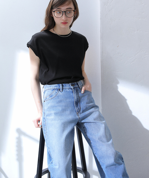 La TOTALITE(ラトータリテ)の「【洗える】接触冷感フレンチカットソー(Tシャツ/カットソー・レディース・ホワイト/ブラック/サックスブルー/チャコールグレー・FREE)」の9枚目の写真