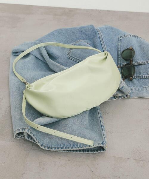 KBF（ケイビーエフ）の「サテンミニショルダーBAG（ショルダー
