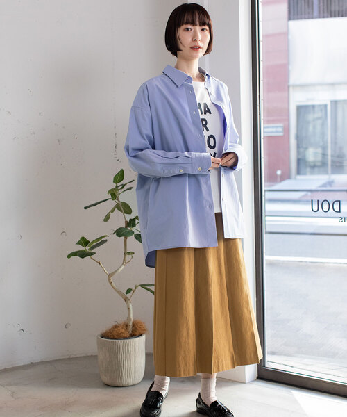 POU DOU DOU(プードゥドゥ)の「ポイント刺繍オーバーサイズシャツ(シャツ/ブラウス・レディース・ブルー/キナリ/ブラック・M)」の19枚目の写真