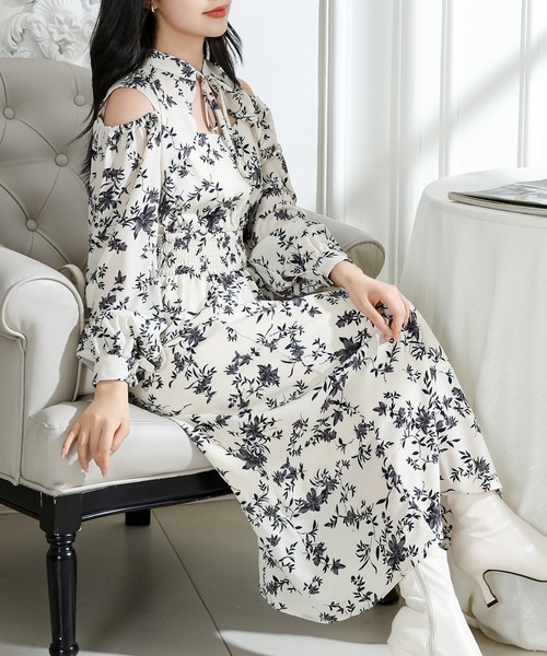 Lace Ladies(レースレディース)の「花柄 襟付き オフショル風 デザイン ロング ワンピース(ワンピース・レディース・ベージュ/ラベンダー/ブラック・S/FREE)」の18枚目の写真