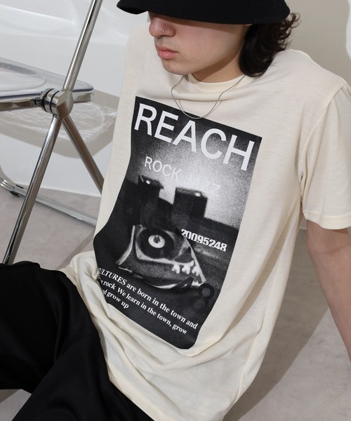 FUNALIVE(ファンアライブ)の「フロントプリントTシャツ UVカット COOL&DRY(Tシャツ/カットソー・メンズ・ライトグリーン/ブラック/ライトブラック/サーモンピンク/ダークネイビー/ホワイト系その他3/ブラック系その他4/ホワイト/ライトブルー/ネイビー/インディゴブルー/オリーブ/サックスブルー/ホワイト系その他2/ブラック系その他3/ブラック系その他5/オフホワイト/ブラック系その他6/ライトグリーン系1/スミクロ/ミント/ライトベージュ/グレイッシュベージュ/ブラック系その他2・M/L/LL)」の3枚目の写真