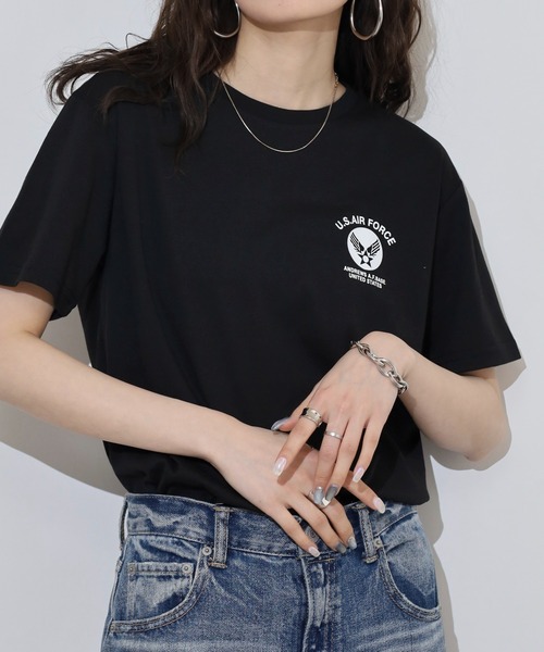 FUNALIVE(ファンアライブ)の「フロントプリントTシャツ UVカット COOL&DRY(Tシャツ/カットソー・メンズ・ライトグリーン/ブラック/ライトブラック/サーモンピンク/ダークネイビー/ホワイト系その他3/ブラック系その他4/ホワイト/ライトブルー/ネイビー/インディゴブルー/オリーブ/サックスブルー/ホワイト系その他2/ブラック系その他3/ブラック系その他5/オフホワイト/ブラック系その他6/ライトグリーン系1/スミクロ/ミント/ライトベージュ/グレイッシュベージュ/ブラック系その他2・M/L/LL)」の9枚目の写真