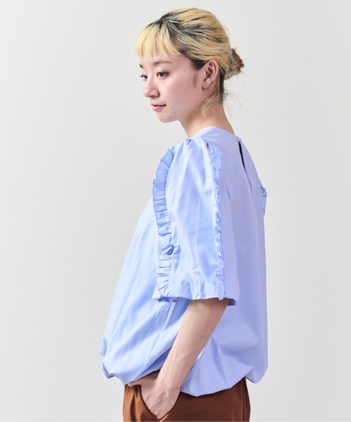 DOLLUPOOPS(ドールアップウップス)の「フリルスリーブブラウス(シャツ/ブラウス・レディース・ネイビー/サックスブルー/オフホワイト・38)」の11枚目の写真