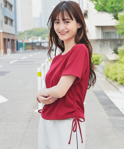 Honeys（ハニーズ）の「脇ドロストトップス（Tシャツ/カットソー・レディース・ホワイト×ブラック/ブラック/ホワイト/ボルドー・L/S/M）」の4枚目の写真
