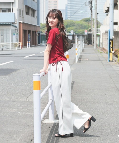 Honeys（ハニーズ）の「脇ドロストトップス（Tシャツ/カットソー・レディース・ホワイト×ブラック/ブラック/ホワイト/ボルドー・L/S/M）」の9枚目の写真
