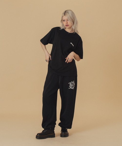 XLARGE(エクストララージ)の「【WEB限定】OLD OG S/S TEE "展開サイズXS~XXL"(Tシャツ/カットソー・メンズ・ブラック/ホワイト・XS/S/M/L/XL/XXL)」の20枚目の写真