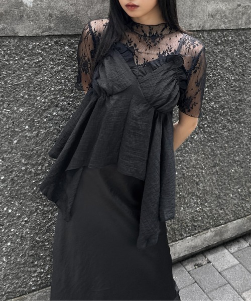 LVEU.(ラブユ.)の「【LVEU.】メロウレースシアートップス / トップス カットソー シアー レース 半袖 メロウ メロー クロップド ショート 花柄 フラワー レイヤード ブラック ZOZOTOWN限定(Tシャツ/カットソー・レディース・ブラック・FREE)」の6枚目の写真