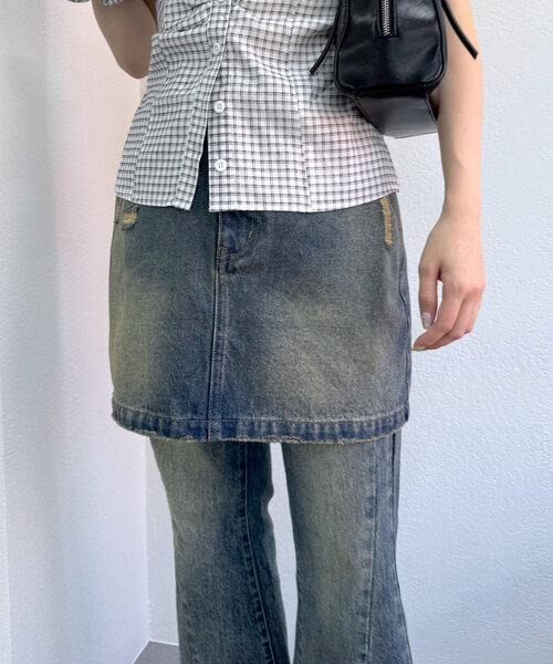 mline（エムライン）の「[mline]スリットフレアデニム（デニムパンツ・レディース・ブルー/ブラック・1/2）」の21枚目の写真