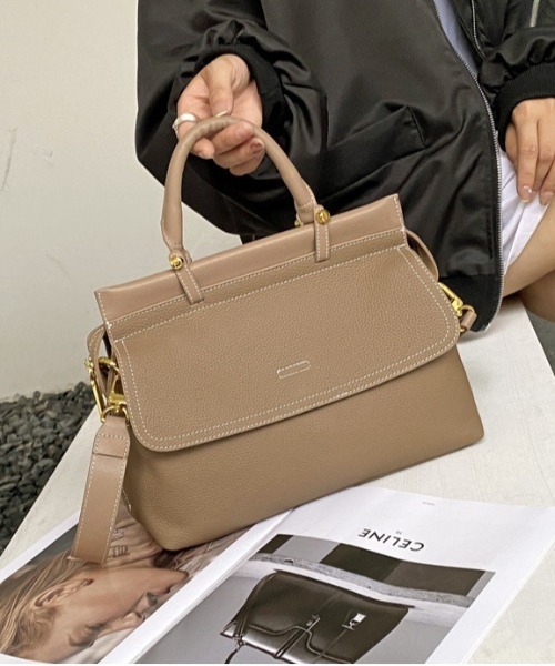 NiiNa（ニーナ）の「【 NiiNa / ニーナ 】高品質牛革2wayワンハンドルドロップダウンバッグ（ショルダーバッグ・レディース・グレイッシュベージュ/ブラック/ブラウン・FREE）」の2枚目の写真