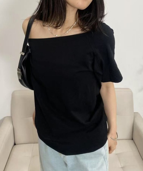 mebole（メボレ）の「シンプルワンショルダートップス（Tシャツ/カットソー・レディース・ネイビー/チャコールグレー/グレー/ブラック・FREE）」の2枚目の写真