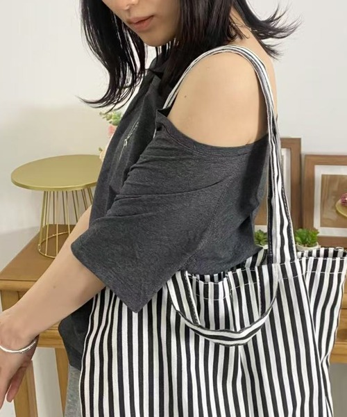 mebole（メボレ）の「シンプルワンショルダートップス（Tシャツ/カットソー・レディース・ネイビー/チャコールグレー/グレー/ブラック・FREE）」の18枚目の写真