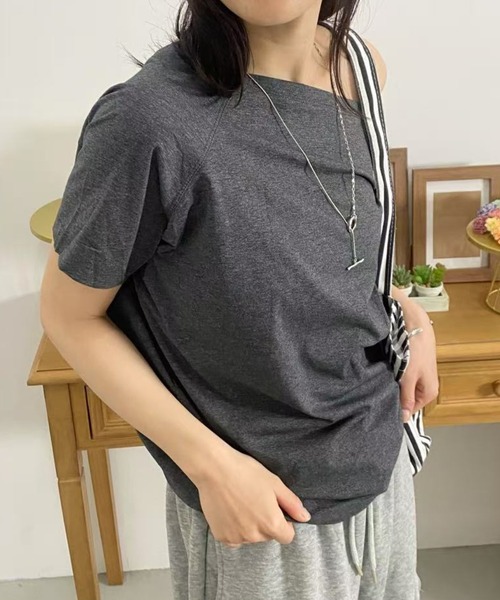 mebole（メボレ）の「シンプルワンショルダートップス（Tシャツ/カットソー・レディース・ネイビー/チャコールグレー/グレー/ブラック・FREE）」の19枚目の写真