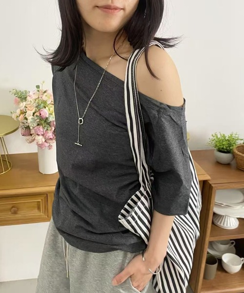mebole（メボレ）の「シンプルワンショルダートップス（Tシャツ/カットソー・レディース・ネイビー/チャコールグレー/グレー/ブラック・FREE）」の20枚目の写真