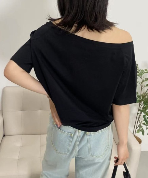 mebole（メボレ）の「シンプルワンショルダートップス（Tシャツ/カットソー・レディース・ネイビー/チャコールグレー/グレー/ブラック・FREE）」の9枚目の写真