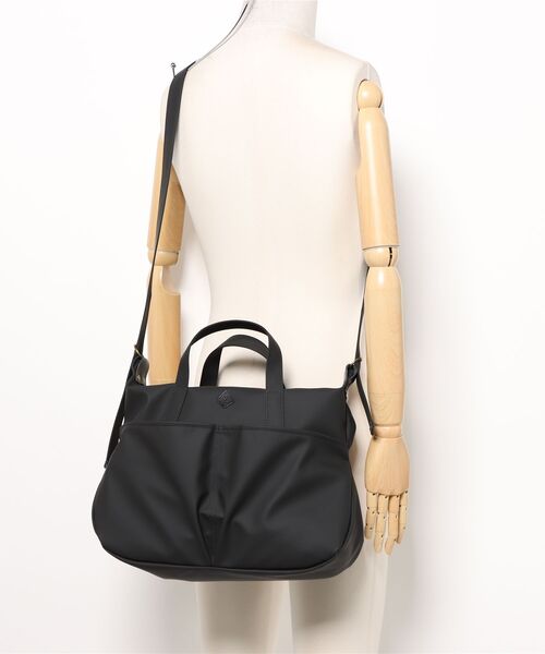 CLEDRAN（クレドラン）の「【雨に強いレイヤー素材】CL3851 TEMPE 2WAY BOSTON（ボストンバッグ・レディース・ホワイト/ベージュ/ブラック/グレー・FREE）」の17枚目の写真