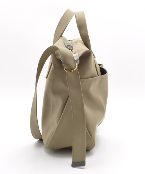 CLEDRAN（クレドラン）の「【雨に強いレイヤー素材】CL3851 TEMPE 2WAY BOSTON（ボストンバッグ・レディース・ホワイト/ベージュ/ブラック/グレー・FREE）」の20枚目の写真