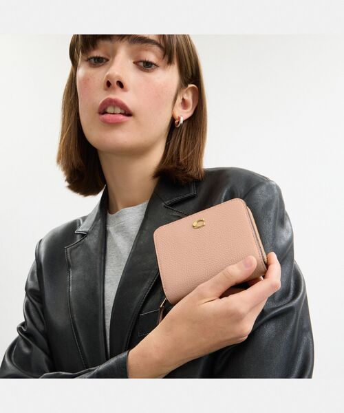 ベージュ 【公式】COACH – コーチ 財布＆革小物 レディース
