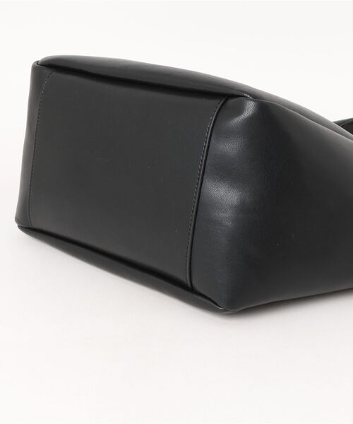 Q（キュー）の「ビッグトート（トートバッグ・レディース・ブラック/マスタード・ONE SIZE）」の5枚目の写真