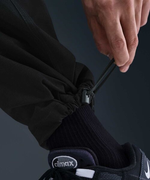 NIKE(ナイキ)の「ナイキ クラブ メンズ ウーブン カーゴ パンツ / Nike Sportswear Club Men's Woven Cargo Pants HV1434-010 Black(カーゴパンツ・メンズ・ブラック・XL/L/M/2XL/S)」の14枚目の写真