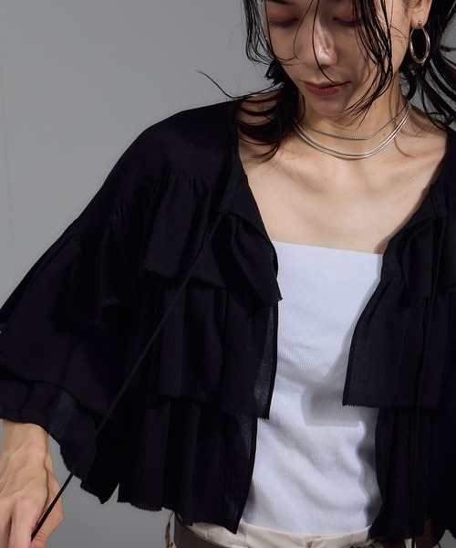 SALON adam et rope'（サロン アダム エ ロペ）の「コットンラッフルブラウス（シャツ/ブラウス・レディース・オフホワイト/ブラック・FREE）」の11枚目の写真