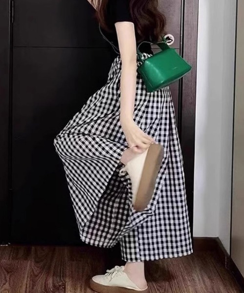 SallyLunn(サリーラン)の「【大人カジュアルに映える♪】チェックリラックスガウチョパンツ(その他パンツ・レディース・ブラック×ホワイト・LARGE/MEDIUM)」の5枚目の写真