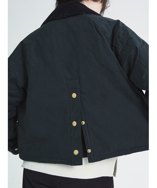 Barbour(バブアー)の「Xanthe ノンワックス 中綿 ジャケット(レディース)(ブルゾン・レディース・グリーン/ブラック・LARGE/MEDIUM/SMALL)」の21枚目の写真
