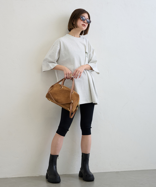 U by SPICK&SPAN（ユーバイスピックアンドスパン）の「《WEB限定/追加》AULENTTI /オウレンティSUEDE BOSTON BAG5（ボストンバッグ・レディース・キャメル・FREE）」の21枚目の写真