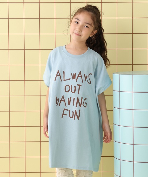 LEPSIM（レプシィム）の「【KIDS】手描きロゴBIGノースリチュニック　576690（Tシャツ/カットソー・キッズ・ブルー/オフホワイト・120/140）」の20枚目の写真