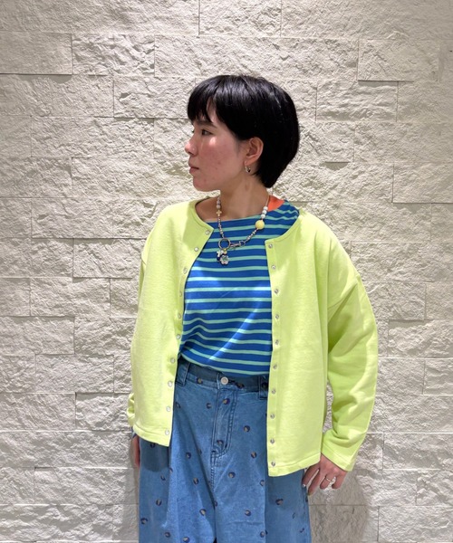 MARKEY'S(マーキーズ)の「マルーンカーディガン/おとな(カーディガン/ボレロ・レディース・グリーン/レッド/ブラウン/イエロー・160cm)」の2枚目の写真