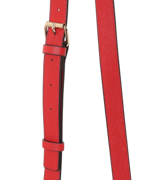 Guess（ゲス）の「WRENLEY Small Satchel サッチェルバッグ（ショルダーバッグ・レディース・ブラウン/オリーブ/ストーン/レッド・ONE SIZE）」の11枚目の写真