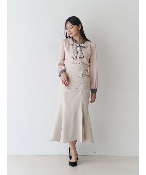 TONAL（トーナル）の「スカーフタイドッキングブラウス（シャツ/ブラウス・レディース・ネイビー/オフホワイト/ベビーピンク・MEDIUM）」の13枚目の写真