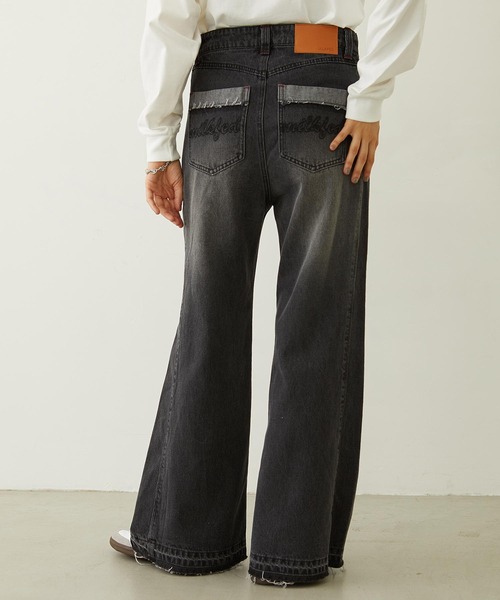 MILKFED.（ミルクフェド）の「FLARED DENIM PANTS（デニムパンツ・レディース・ブラック/インディゴブルー・S/M）」の5枚目の写真